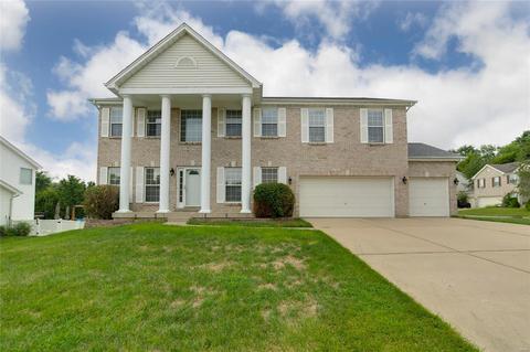 560 Hitching Post Dr, Saint Charles, MO 63304 photo 1