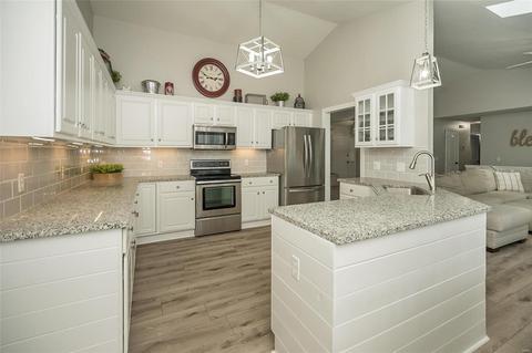 2707 Post Meadows Dr, O'fallon, MO 63368 photo 25