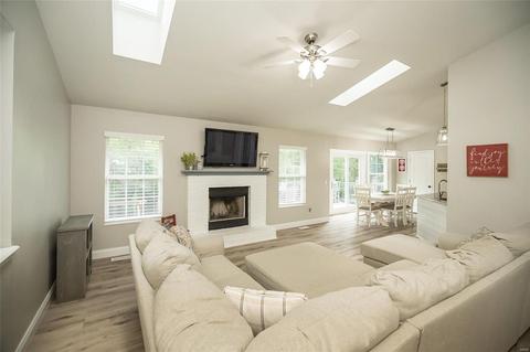 2707 Post Meadows Dr, O'fallon, MO 63368 photo 13