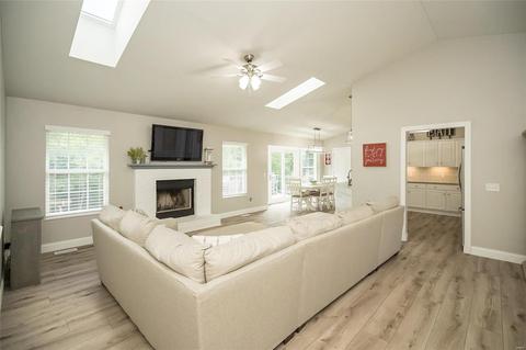 2707 Post Meadows Dr, O'fallon, MO 63368 photo 14
