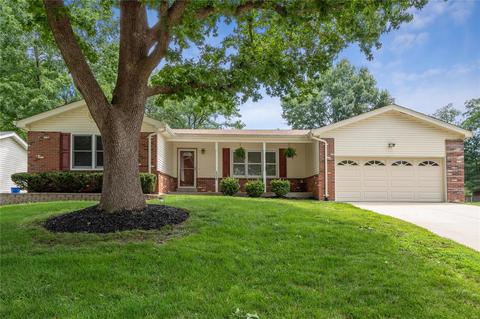 508 Ranch Dr, Manchester, MO 63011 photo 1