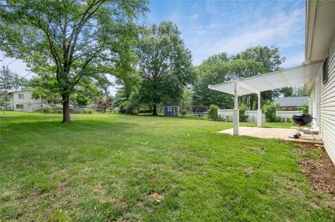 508 Ranch Dr, Manchester, MO 63011 photo 4