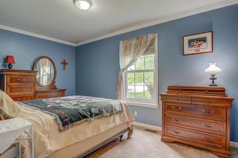 24 Jacqueline Cir, O'fallon, MO 63368 photo 2