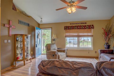 24 Jacqueline Cir, O'fallon, MO 63368 photo 8