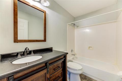 1437 Sunview Dr, O'fallon, MO 63366 photo 15