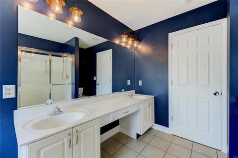 1437 Sunview Dr, O'fallon, MO 63366 photo 10