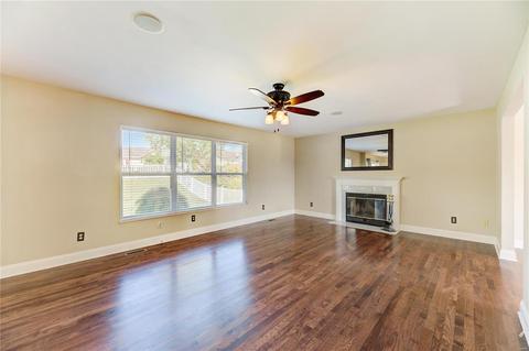 1437 Sunview Dr, O'fallon, MO 63366 photo 3