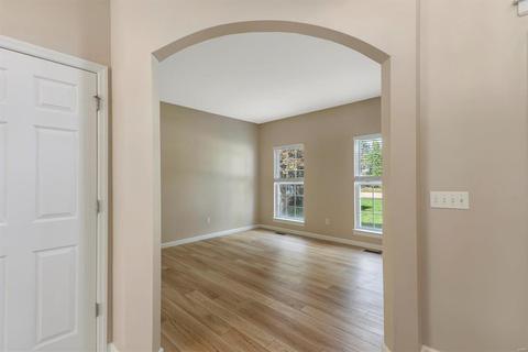 9 Palisades View Ct, Eureka, MO 63025 photo 8