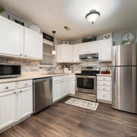 261 Carmel Woods Dr, Ellisville, MO 63021 photo 7