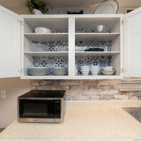 261 Carmel Woods Dr, Ellisville, MO 63021 photo 8