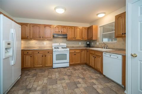 1474 Chambers Dr, O'fallon, MO 63366 photo 10