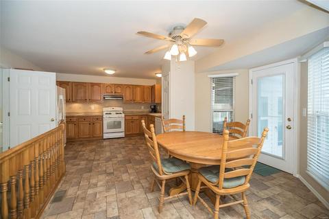 1474 Chambers Dr, O'fallon, MO 63366 photo 9
