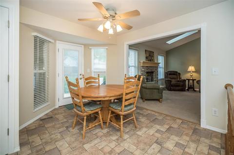1474 Chambers Dr, O'fallon, MO 63366 photo 11