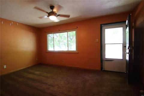 213 Solley Dr, Ballwin, MO 63021 photo 2