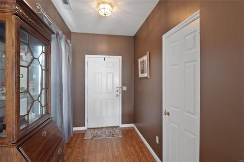 544 Copper Meadows Ln, O'fallon, MO 63368 photo 2