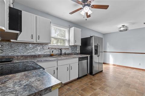 802 Primrose Ct, O'fallon, MO 63366 photo 9