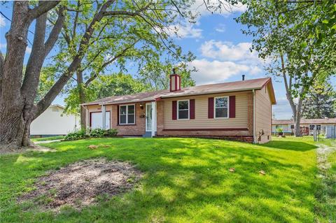 802 Primrose Ct, O'fallon, MO 63366 photo 2