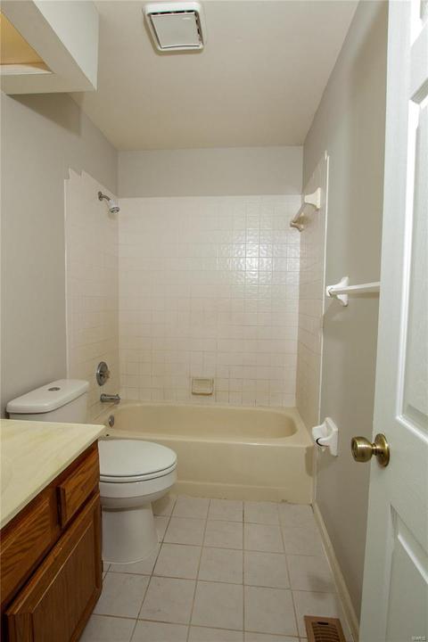 5 Schoolhouse Ct, O'fallon, MO 63368 photo 14