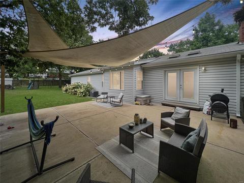 224 Crowsnest Dr, Ballwin, MO 63021 photo 22