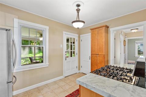 22 E Cedar Ave, Webster Groves, MO 63119 photo 11