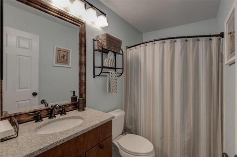 642 Nanceen Ct, Ballwin, MO 63021 photo 8