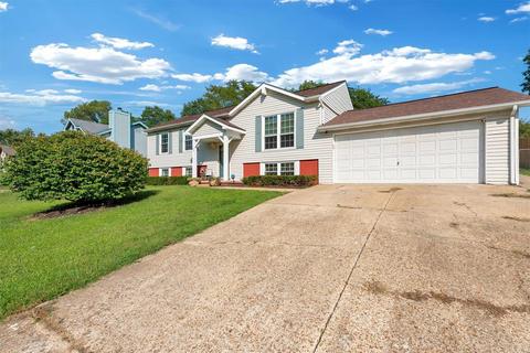 800 Williams Dr, Eureka, MO 63025 photo 1