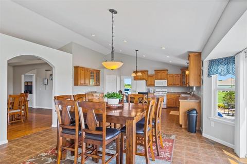 301 N Quail Point Dr, O'fallon, MO 63366 photo 9