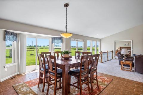 301 N Quail Point Dr, O'fallon, MO 63366 photo 7