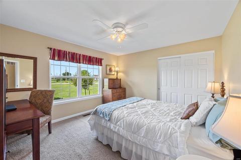 301 N Quail Point Dr, O'fallon, MO 63366 photo 22