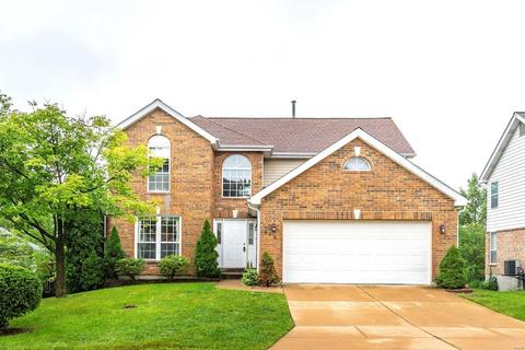 949 Claybend Dr, Ballwin, MO 63011 photo 1