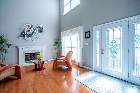 122 Chantry Dr, O'fallon, MO 63366 photo 5