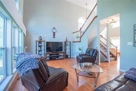 122 Chantry Dr, O'fallon, MO 63366 photo 17