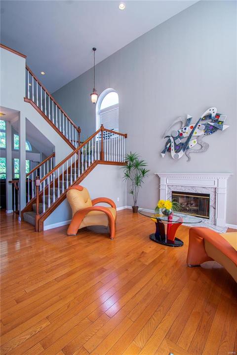 122 Chantry Dr, O'fallon, MO 63366 photo 8
