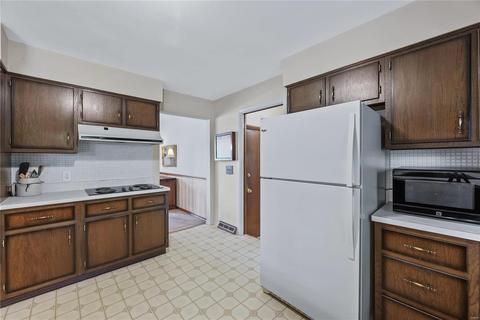 402 Imperial Ct, O'fallon, MO 63366 photo 10