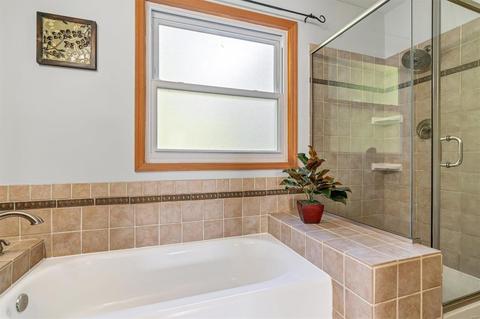 1408 Kentbrooke Dr, Ballwin, MO 63021 photo 23