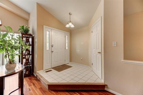 803 Reindeer Dr, Ballwin, MO 63021 photo 2