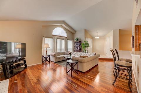 803 Reindeer Dr, Ballwin, MO 63021 photo 4