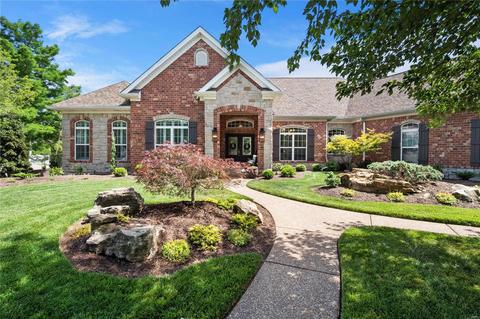 4641 Crosshaven Ct, Weldon Spring, MO 63304 photo 2