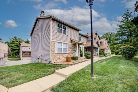 275 Carmel Woods Dr, Ellisville, MO 63021 photo 2