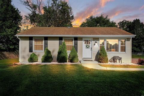 238 Nancy Pl, Ballwin, MO 63011 photo 1