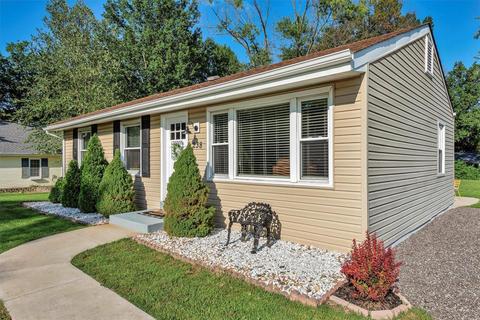 238 Nancy Pl, Ballwin, MO 63011 photo 2