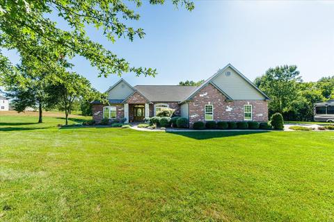 209 Williams Estates Dr, O'fallon, MO 63366 photo 1