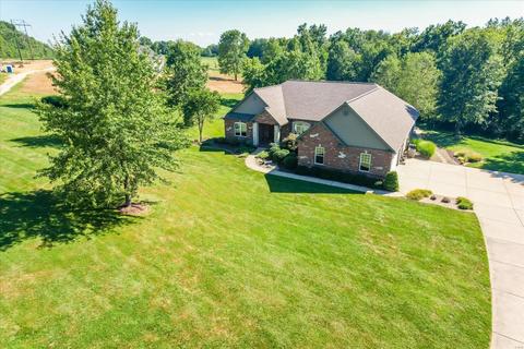209 Williams Estates Dr, O'fallon, MO 63366 photo 4