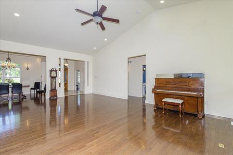 209 Williams Estates Dr, O'fallon, MO 63366 photo 18