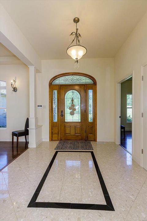 209 Williams Estates Dr, O'fallon, MO 63366 photo 8