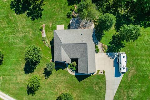209 Williams Estates Dr, O'fallon, MO 63366 photo 3