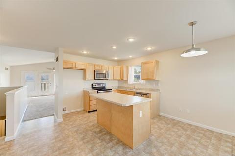 1400 Tisbury Cir, O'fallon, MO 63366 photo 3