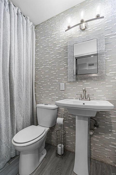 109 Mar El Ct, Ellisville, MO 63011 photo 28