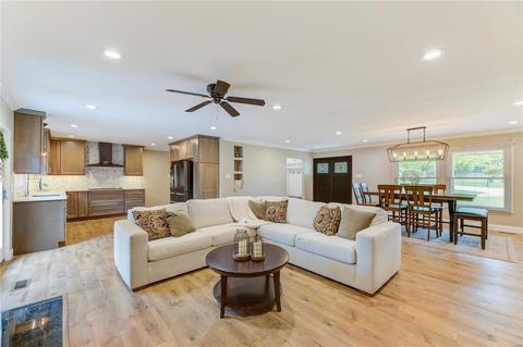 3 Sunnyridge Ct, Ellisville, MO 63011 photo 5