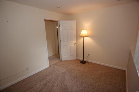 102 Caravel Ct, Ballwin, MO 63021 photo 30